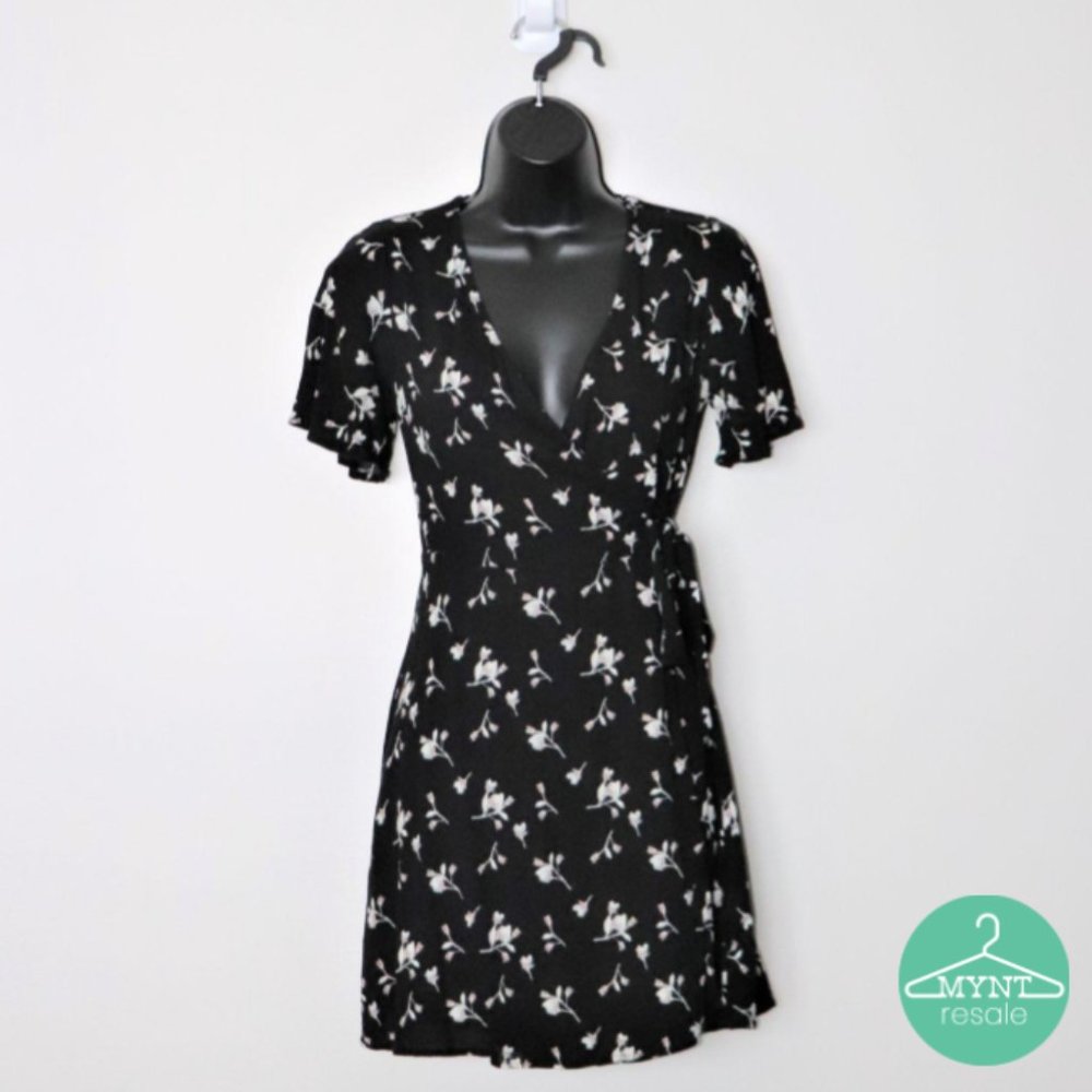 Xhilaration Floral Black and White Wrap Swing Dress
